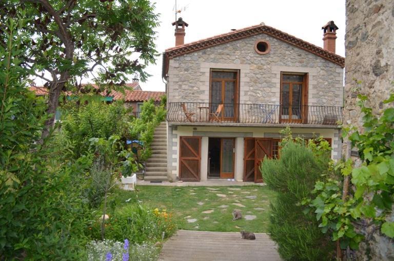Gite 3 Etoiles Chez Nath Et Tony Taurinya Exterior foto
